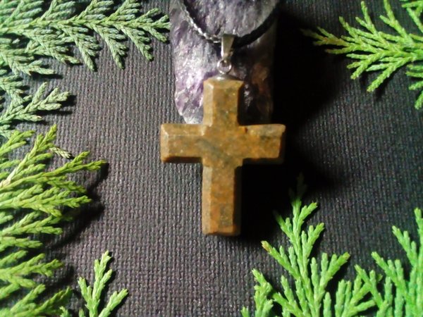 Amulett aus Speckstein - Das Kreuz der Hoffnung -