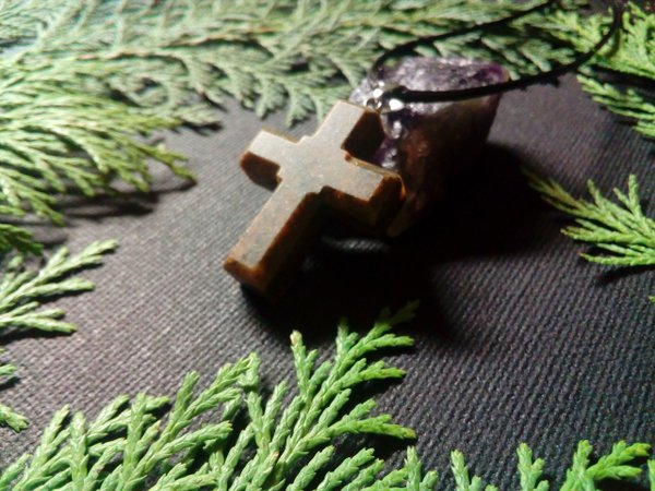 Amulett aus Speckstein - Das Kreuz der Hoffnung -