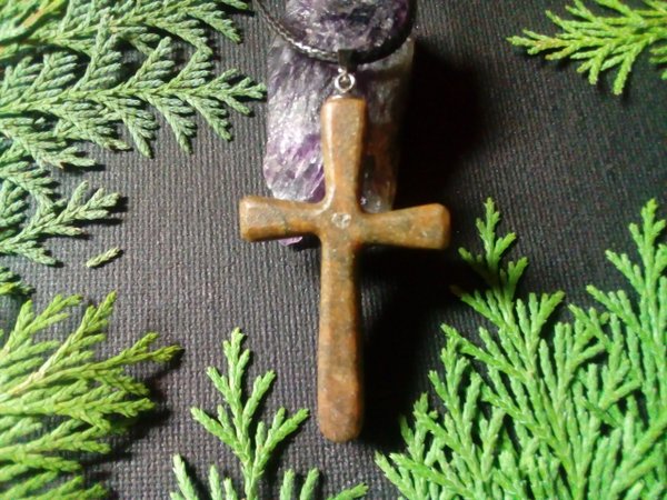 Amulett aus Speckstein - Das Kreuz des Lichtes -